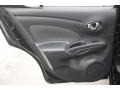 Super Black - Versa 1.6 S Sedan Photo No. 25