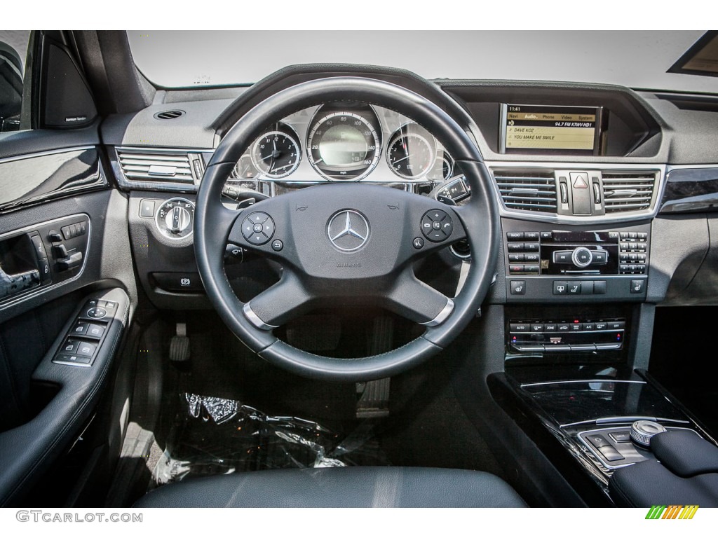 2011 Mercedes-Benz E 350 Sedan Black Dashboard Photo #81168738