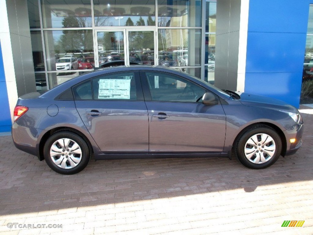 2013 Cruze LS - Atlantis Blue Metallic / Jet Black/Medium Titanium photo #3