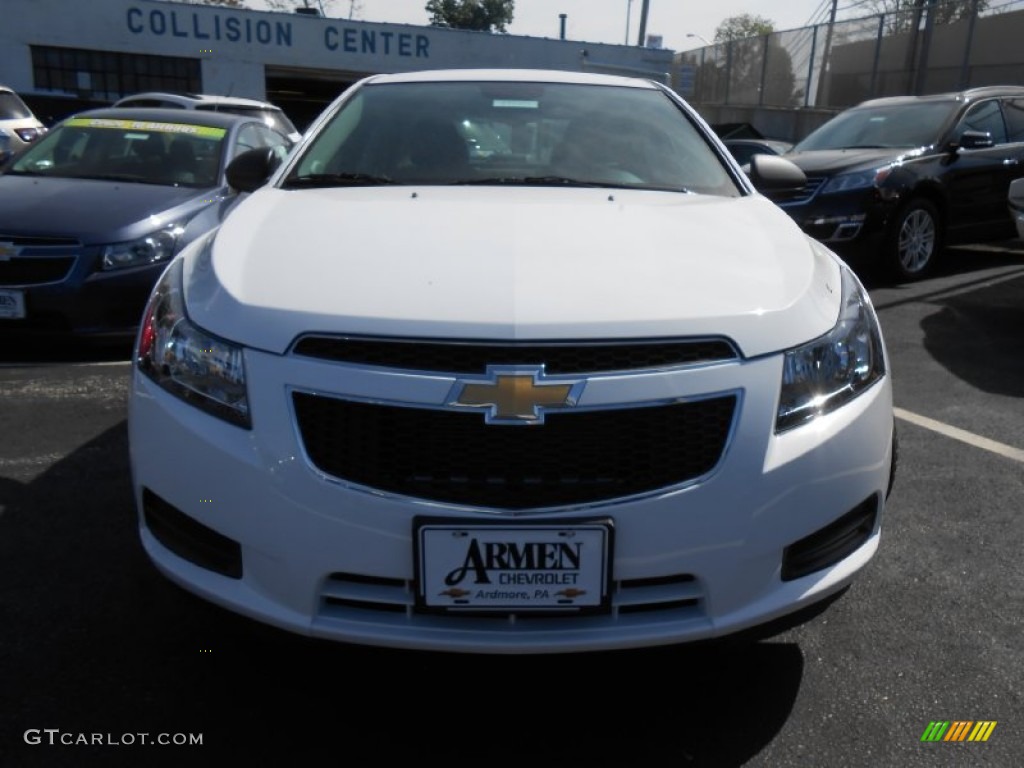 2013 Cruze LS - Summit White / Jet Black/Medium Titanium photo #2
