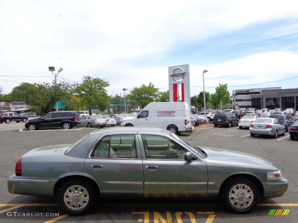 2006 Grand Marquis GS - Light Tundra Metallic / Light Camel photo #4