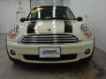 Pepper White - Cooper Clubman Photo No. 3
