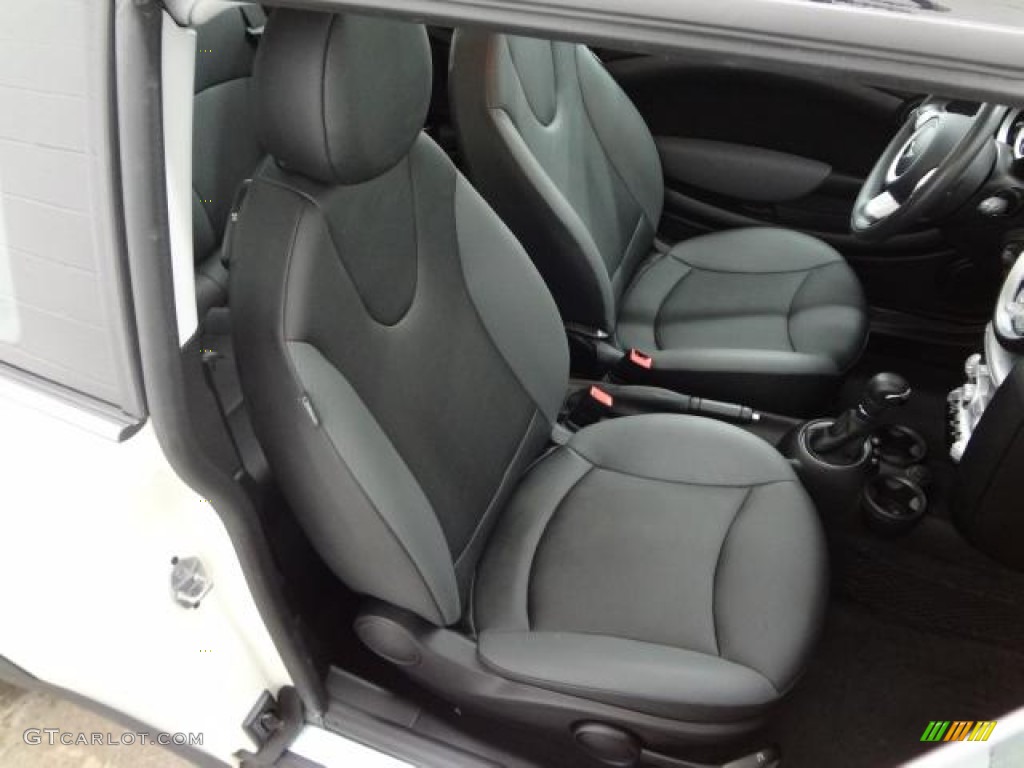 Grey/Carbon Black Interior 2010 Mini Cooper Clubman Photo #81174423