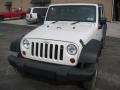 Stone White - Wrangler Unlimited X 4x4 Right Hand Drive Photo No. 4