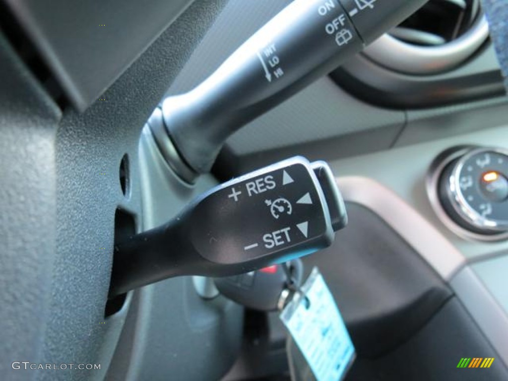 2013 Scion xB Standard xB Model Controls Photo #81174981