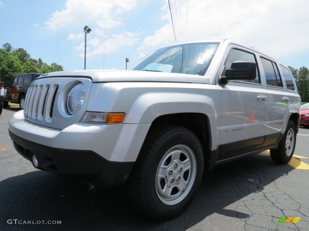 Bright Silver Metallic 2012 Jeep Patriot Sport Exterior Photo #81175500