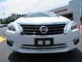 Pearl White - Altima 2.5 S Photo No. 2