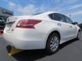 Pearl White - Altima 2.5 S Photo No. 7