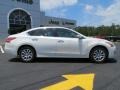 Pearl White - Altima 2.5 S Photo No. 8
