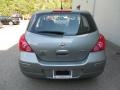 Magnetic Gray Metallic - Versa 1.8 S Hatchback Photo No. 4