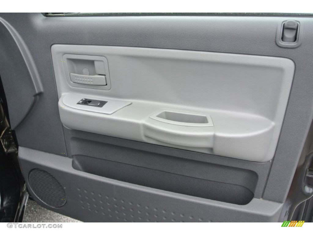 2009 Dodge Dakota Big Horn Crew Cab Dark Slate Gray/Medium Slate Gray Door Panel Photo #81179616