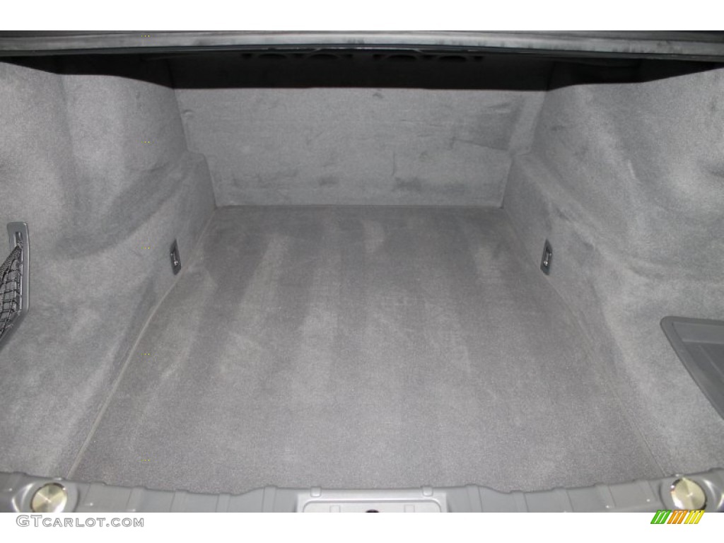 2011 BMW 7 Series 750i Sedan Trunk Photos