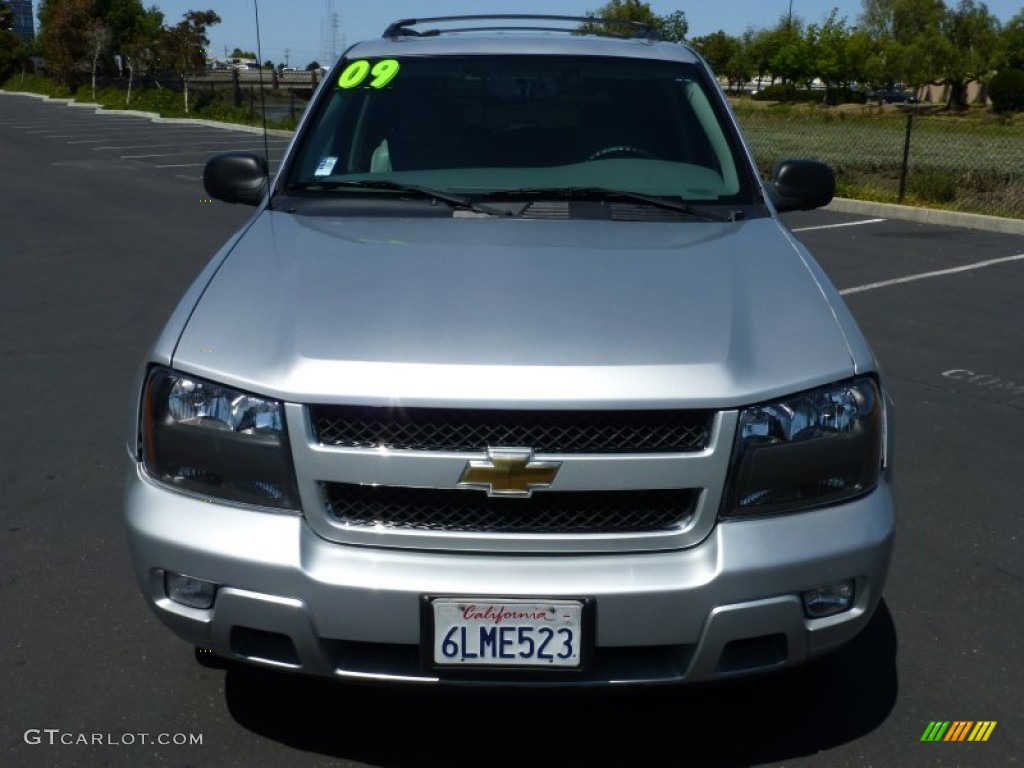 2009 TrailBlazer LT - Silver Ice Metallic / Gray photo #2