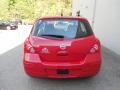 Red Alert - Versa 1.8 S Hatchback Photo No. 4