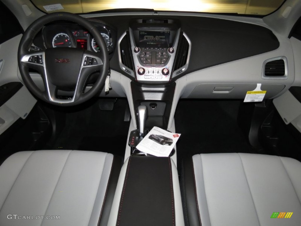 2013 GMC Terrain SLT Light Titanium Dashboard Photo #81181544