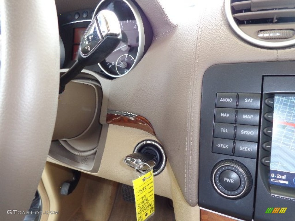2008 Mercedes-Benz GL 450 4Matic Controls Photo #81181789