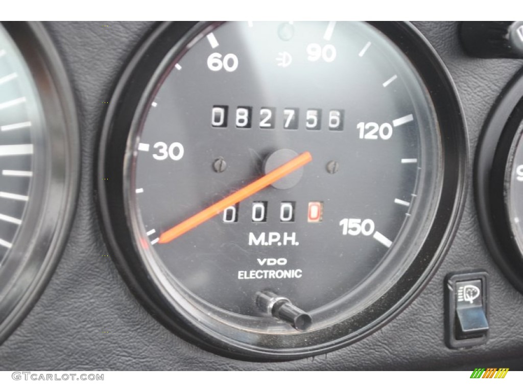 1982 Porsche 911 Carrera Targa Gauges Photo #81182334