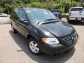 Brilliant Black Crystal Pearl 2005 Dodge Grand Caravan SXT