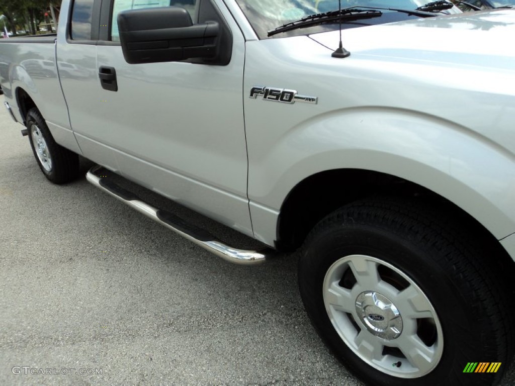 2010 F150 XLT SuperCab - Ingot Silver Metallic / Medium Stone photo #4