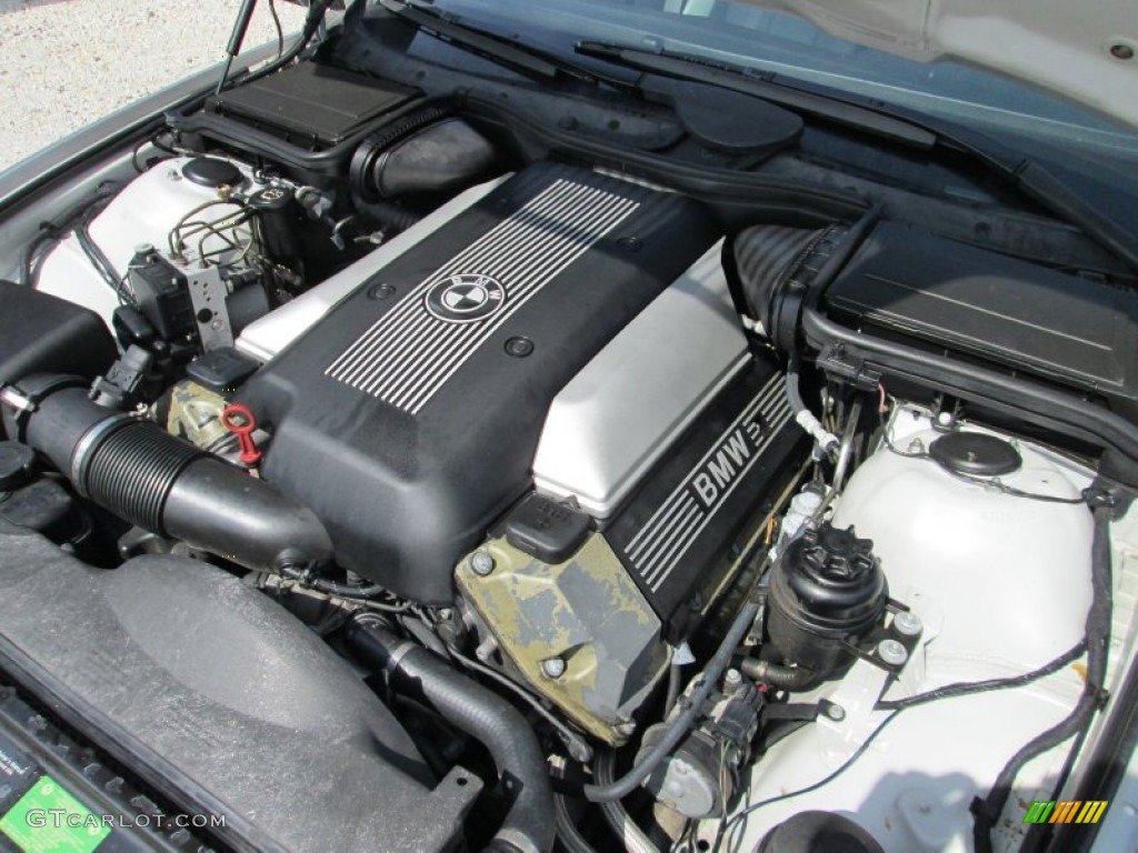 2001 BMW 5 Series 540i Sedan 4.4 Liter DOHC 32-Valve V8 Engine Photo #81183924