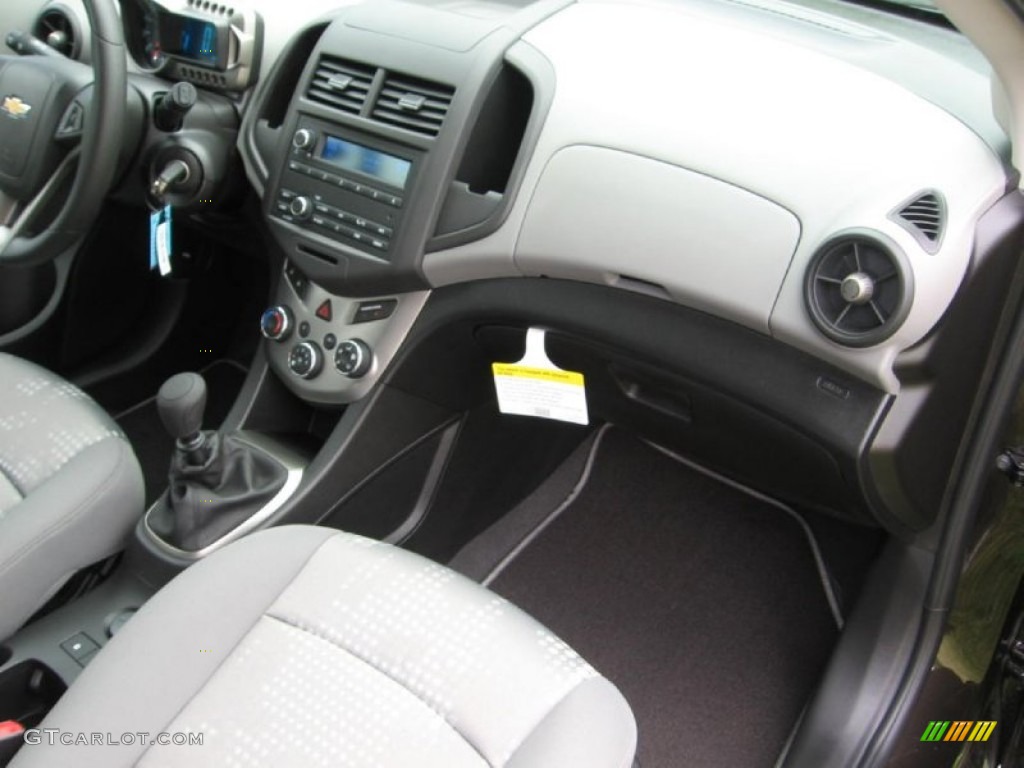 2013 Chevrolet Sonic LS Hatch Jet Black/Dark Titanium Dashboard Photo #81185511
