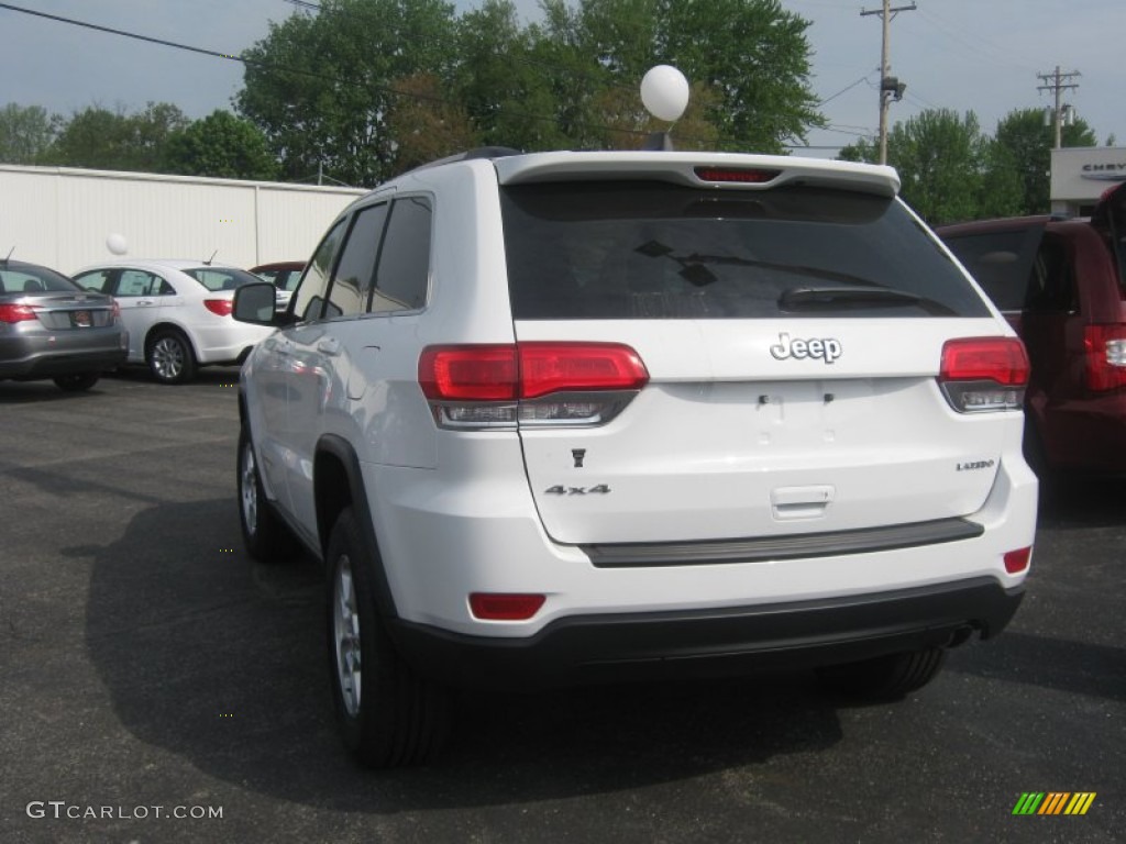 2014 Grand Cherokee Laredo 4x4 - Bright White / Morocco Black photo #5