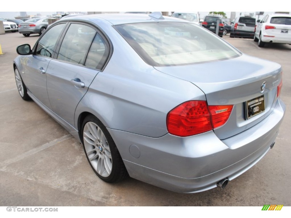 2011 3 Series 335d Sedan - Blue Water Metallic / Beige photo #6