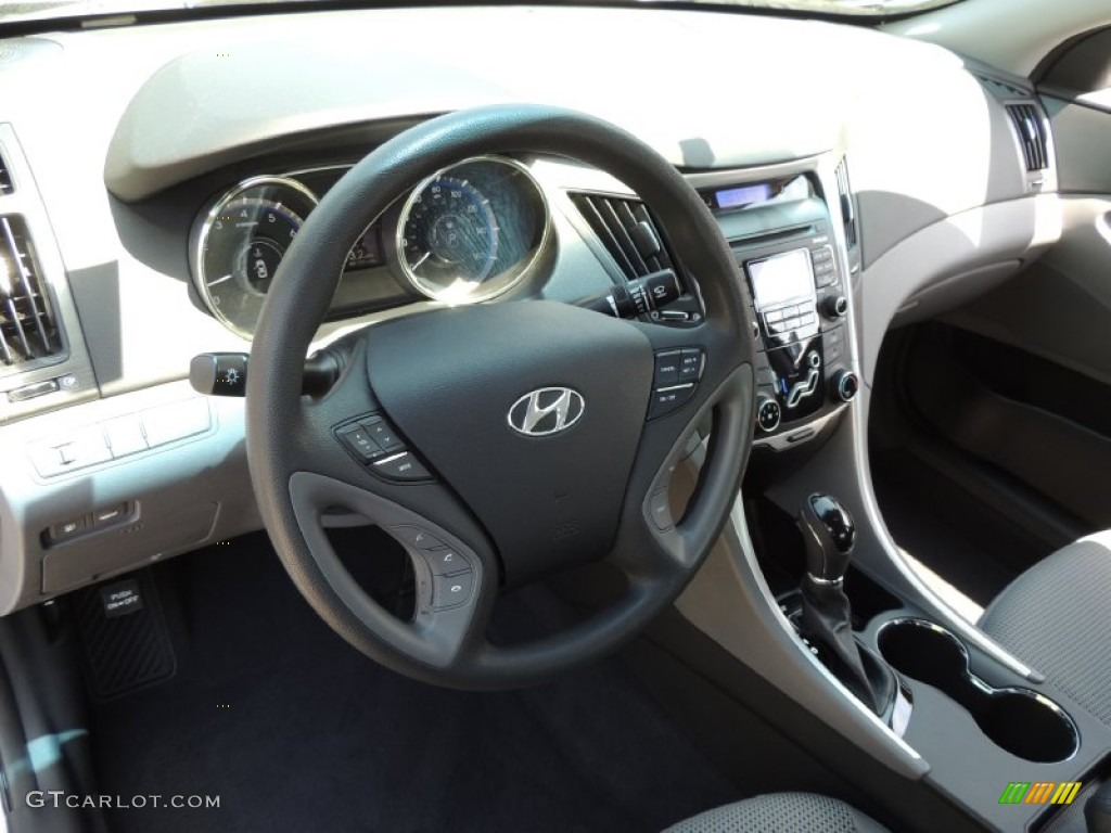 2011 Hyundai Sonata GLS Gray Dashboard Photo #81187311