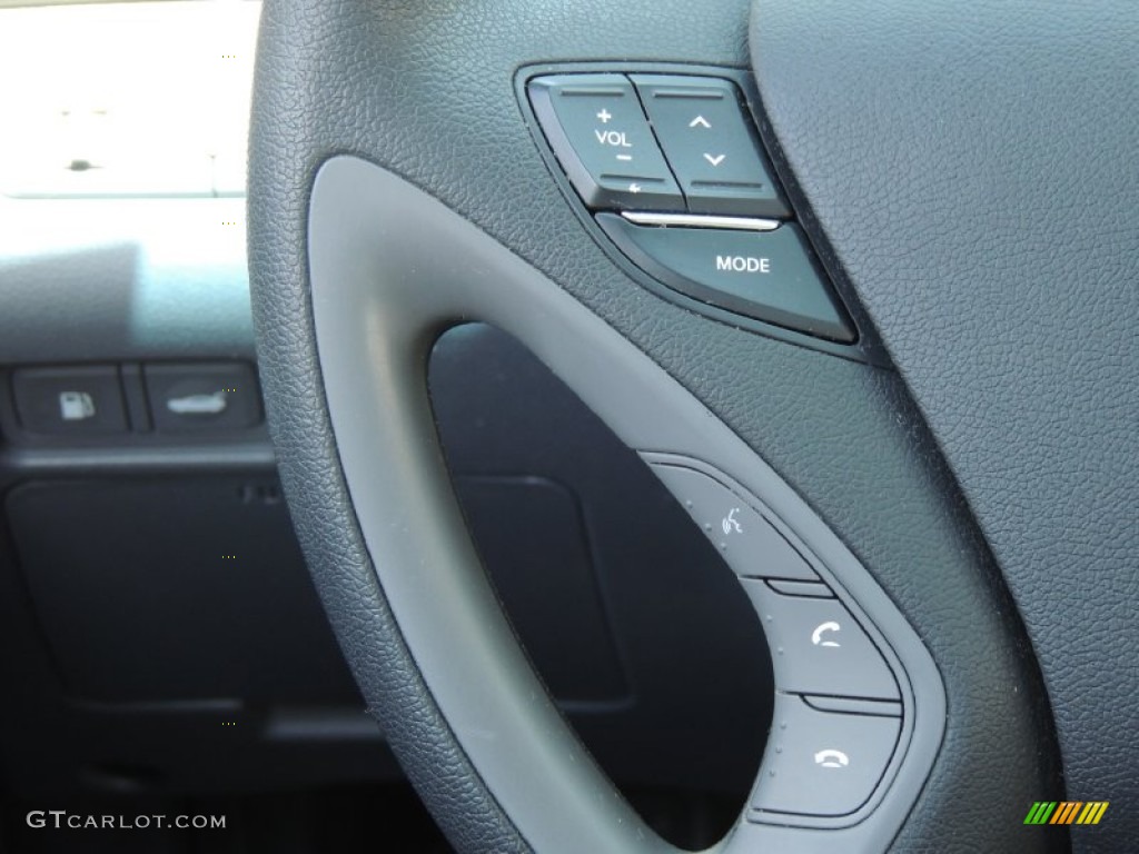 2011 Hyundai Sonata GLS Controls Photo #81187377