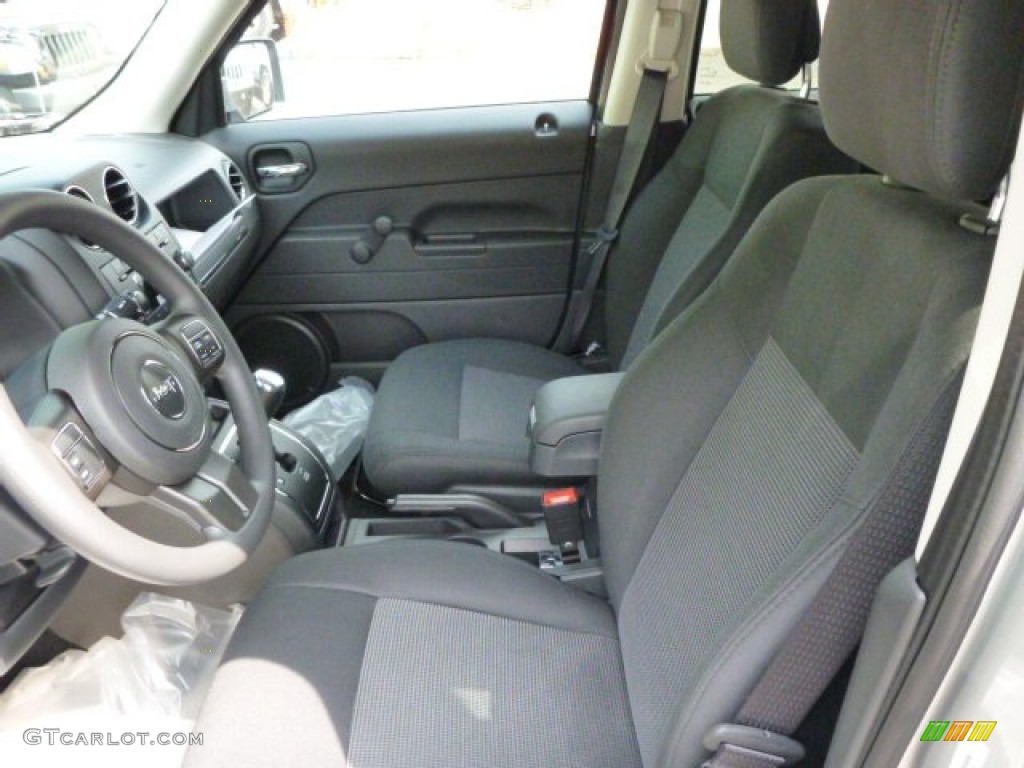 Dark Slate Gray Interior 2014 Jeep Patriot Sport 4x4 Photo #81190068