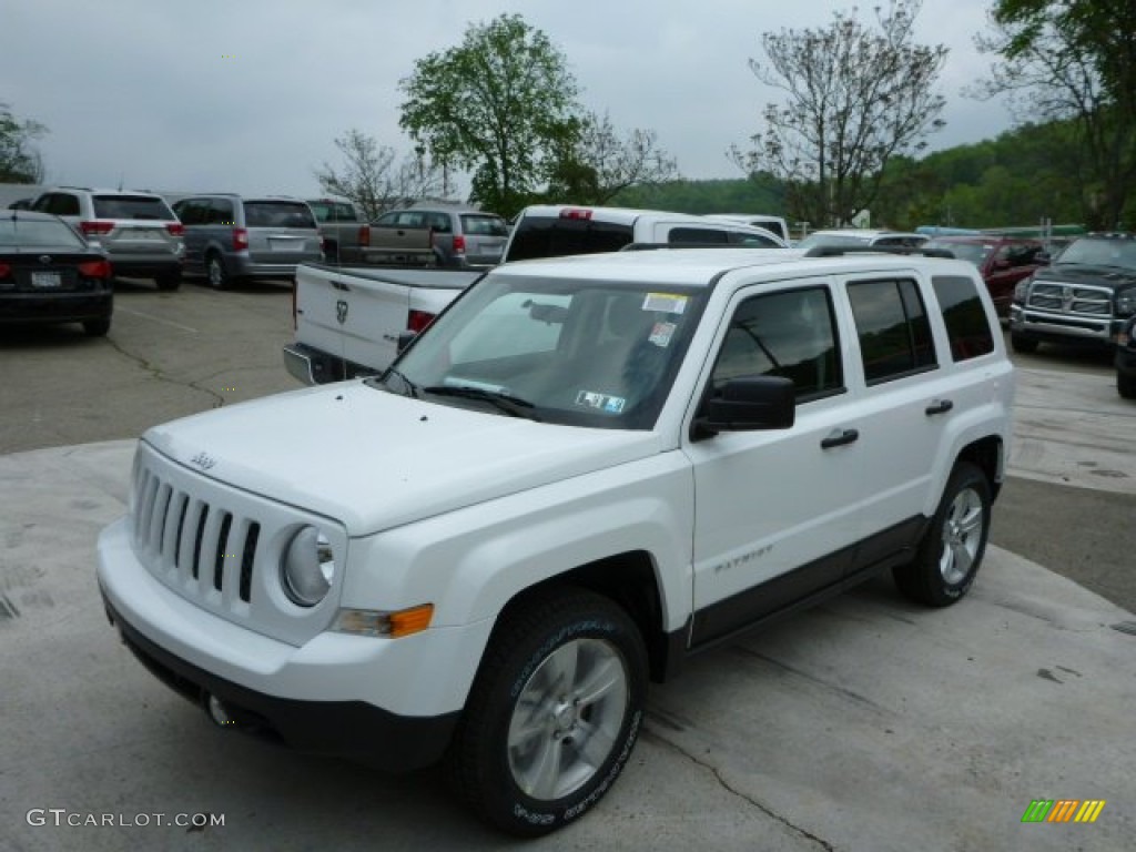 Bright White 2014 Jeep Patriot Sport 4x4 Exterior Photo #81190710
