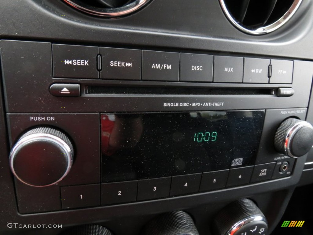 2012 Jeep Compass Sport 4x4 Audio System Photos