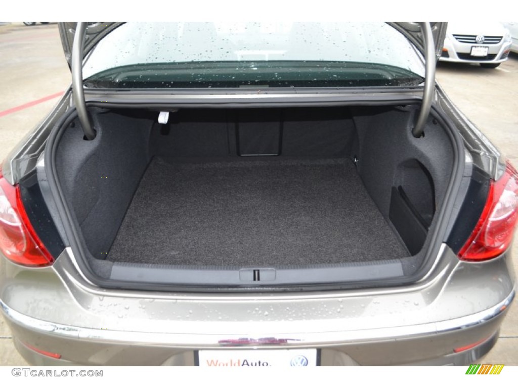 2010 Volkswagen CC Sport Trunk Photos