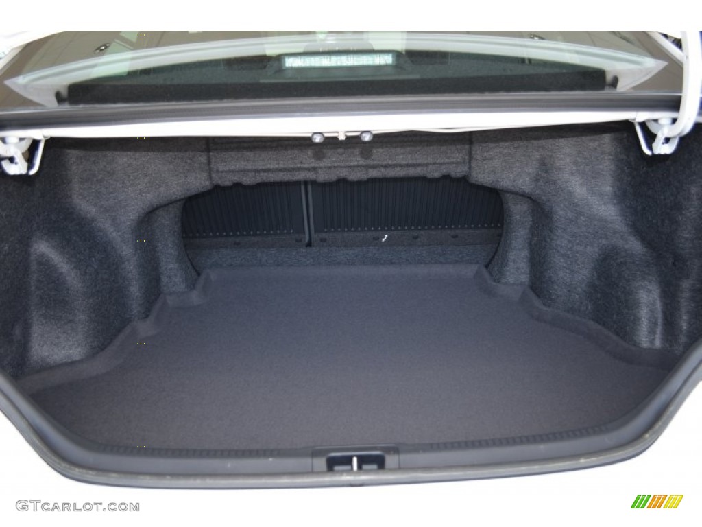 2013 Camry SE - Super White / Black photo #8
