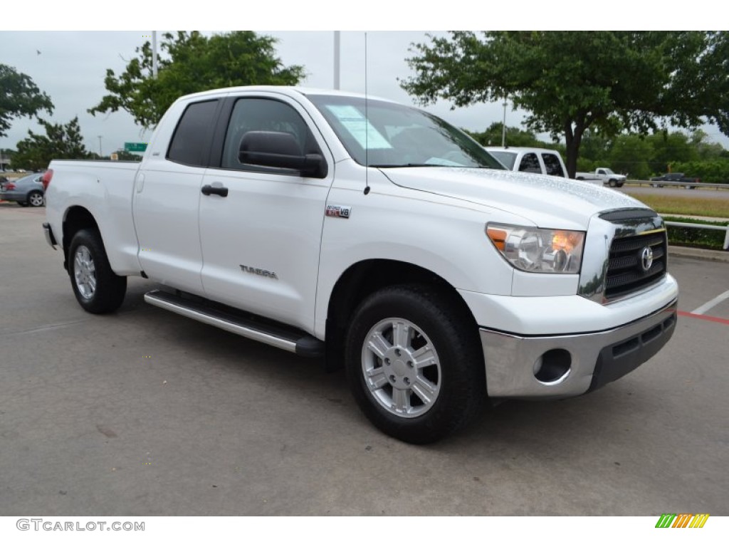 2008 Tundra SR5 Double Cab - Super White / Graphite Gray photo #7