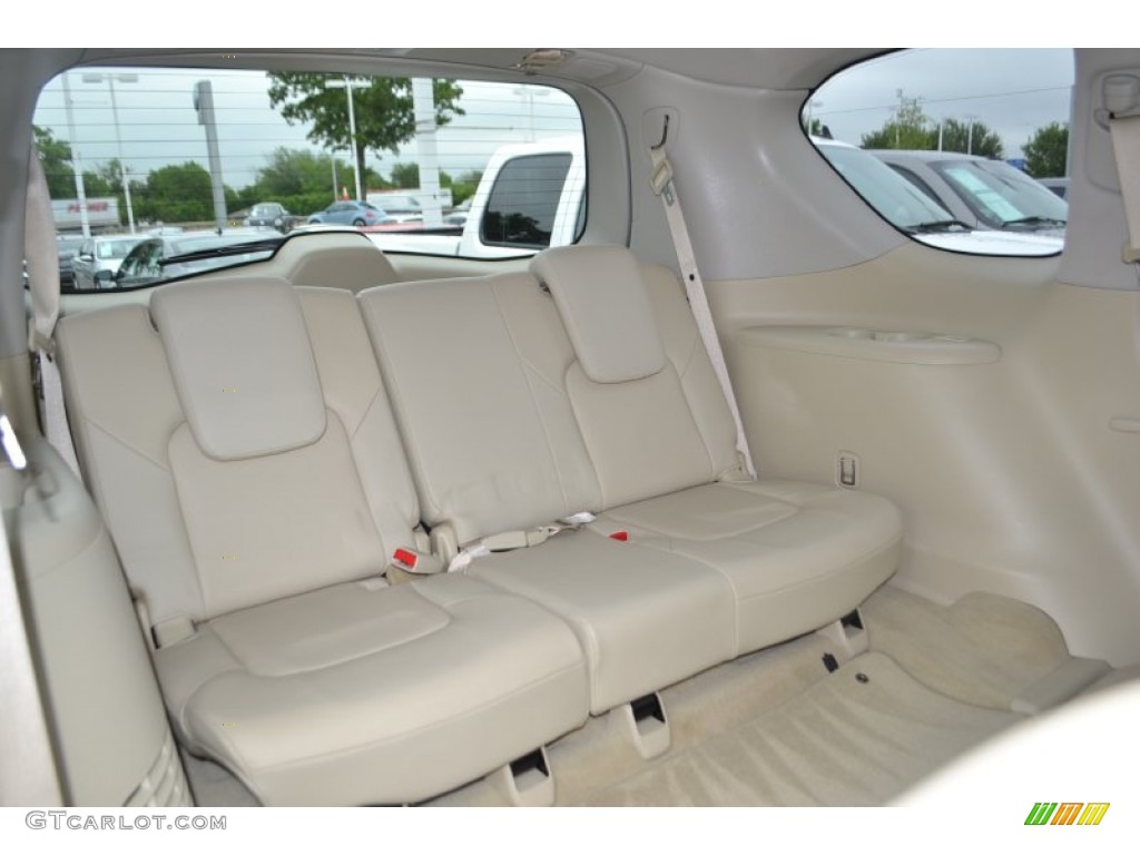 2011 Infiniti QX 56 4WD Rear Seat Photo #81197647