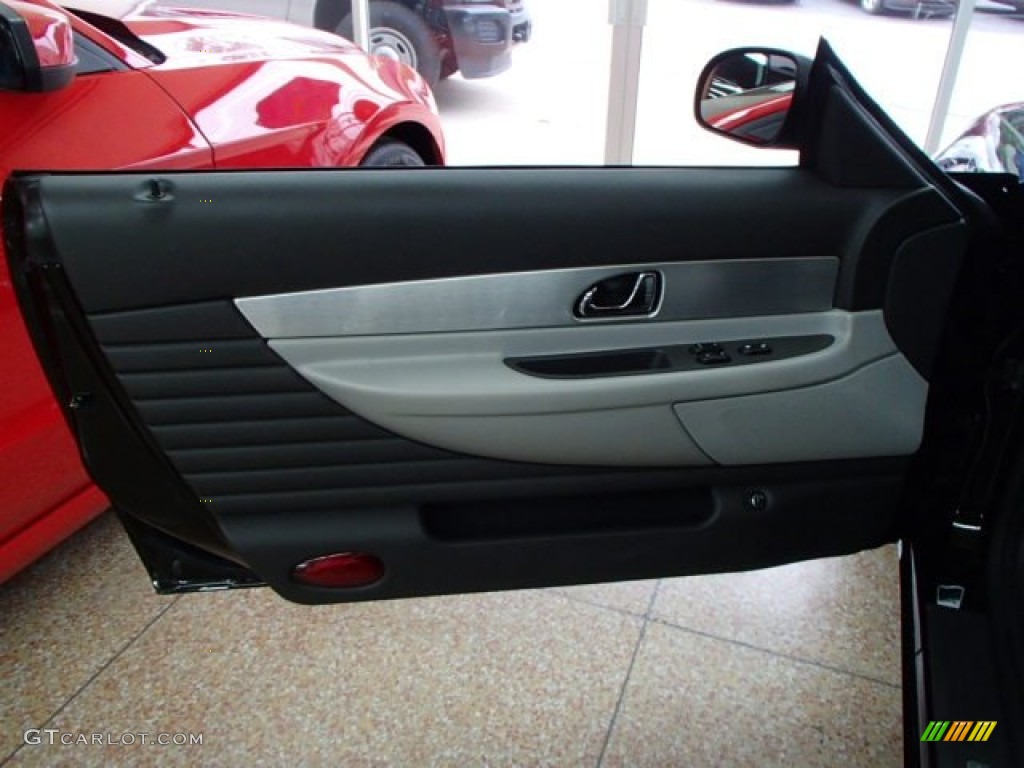 2002 Ford Thunderbird Neiman Marcus Edition Nieman Marcus Silver/Grey Door Panel Photo #81199287
