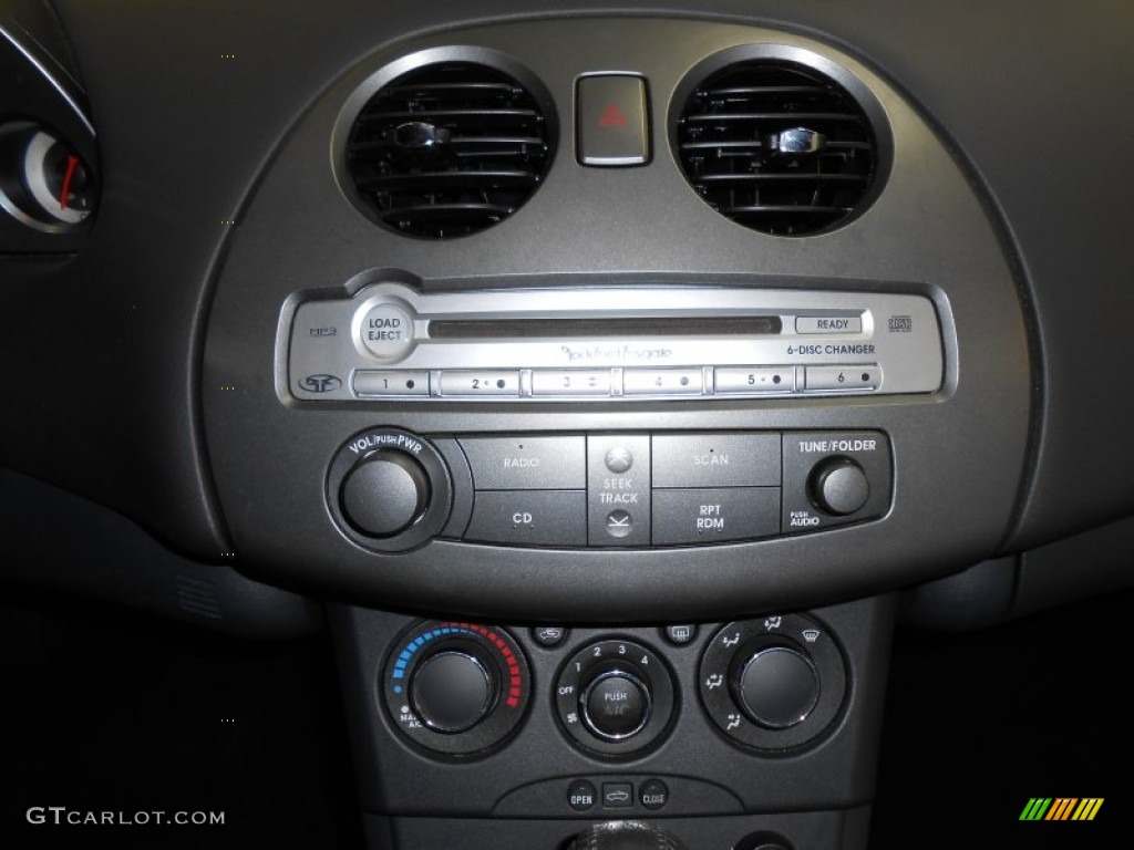 2012 Mitsubishi Eclipse Spyder GS Sport Controls Photo #81200121