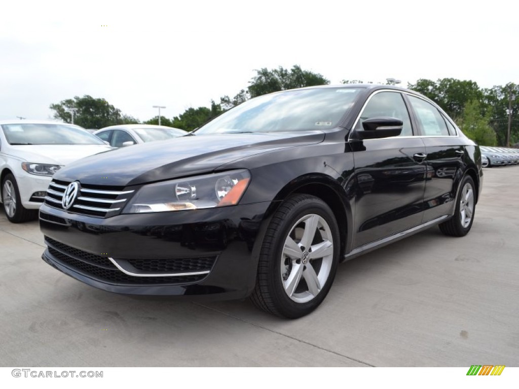 2013 Passat 2.5L SE - Black / Titan Black photo #1