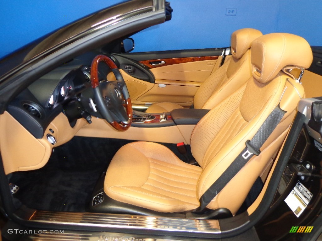 2011 Mercedes-Benz SL 550 Roadster Front Seat Photo #81202308