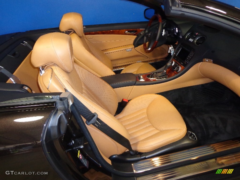 Natural Beige Interior 2011 Mercedes-Benz SL 550 Roadster Photo #81202517