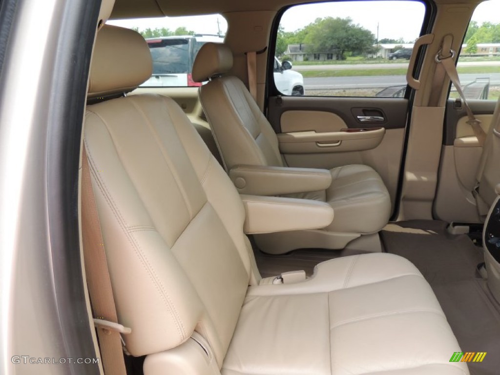 2010 Suburban LT - Gold Mist Metallic / Light Cashmere/Dark Cashmere photo #8