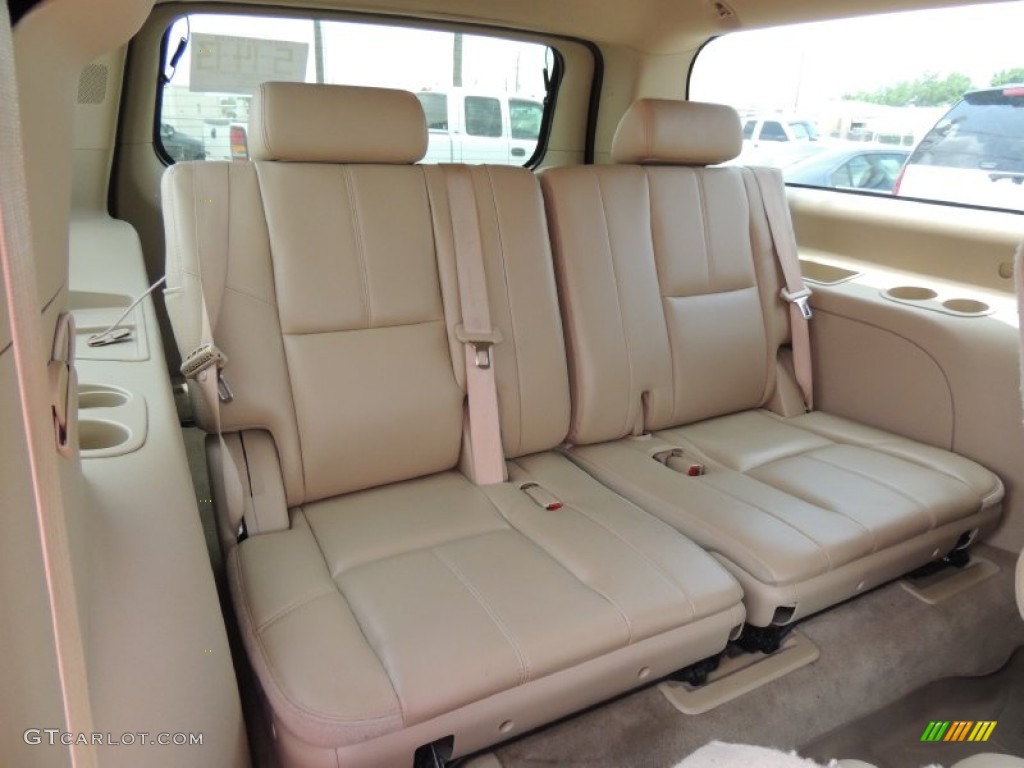 2010 Suburban LT - Gold Mist Metallic / Light Cashmere/Dark Cashmere photo #9