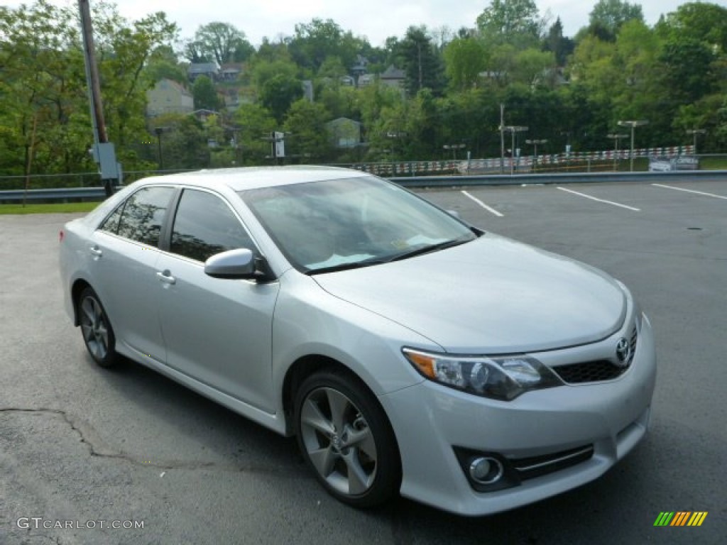 Classic Silver Metallic 2012 Toyota Camry SE V6 Exterior Photo #81204426