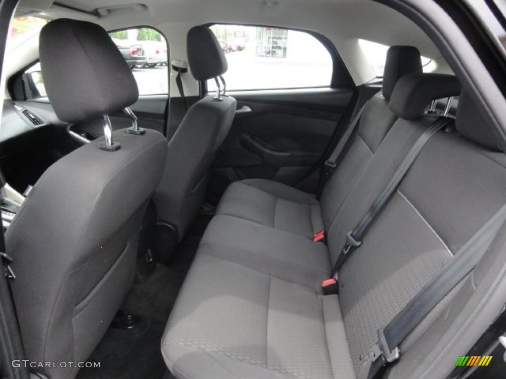 2012 Ford Focus SEL 5-Door Rear Seat Photo #81206319