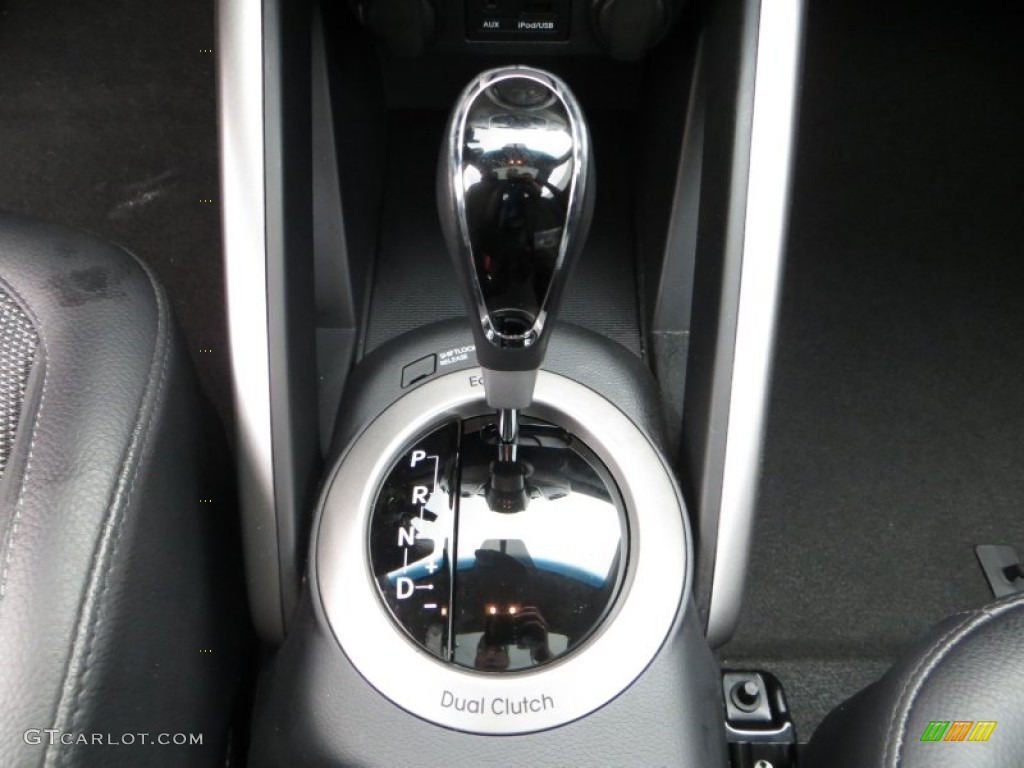2012 Hyundai Veloster Standard Veloster Model 6 Speed EcoShift Dual Clutch Automatic Transmission Photo #81209447