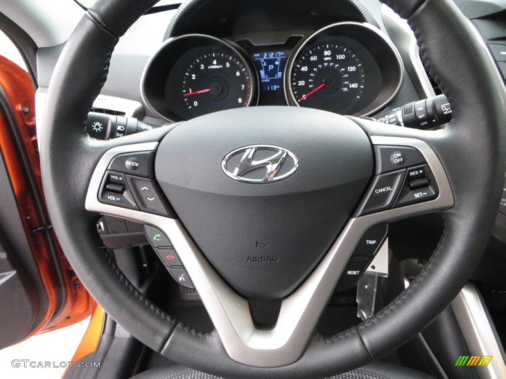 2012 Hyundai Veloster Standard Veloster Model Black Steering Wheel Photo #81209468
