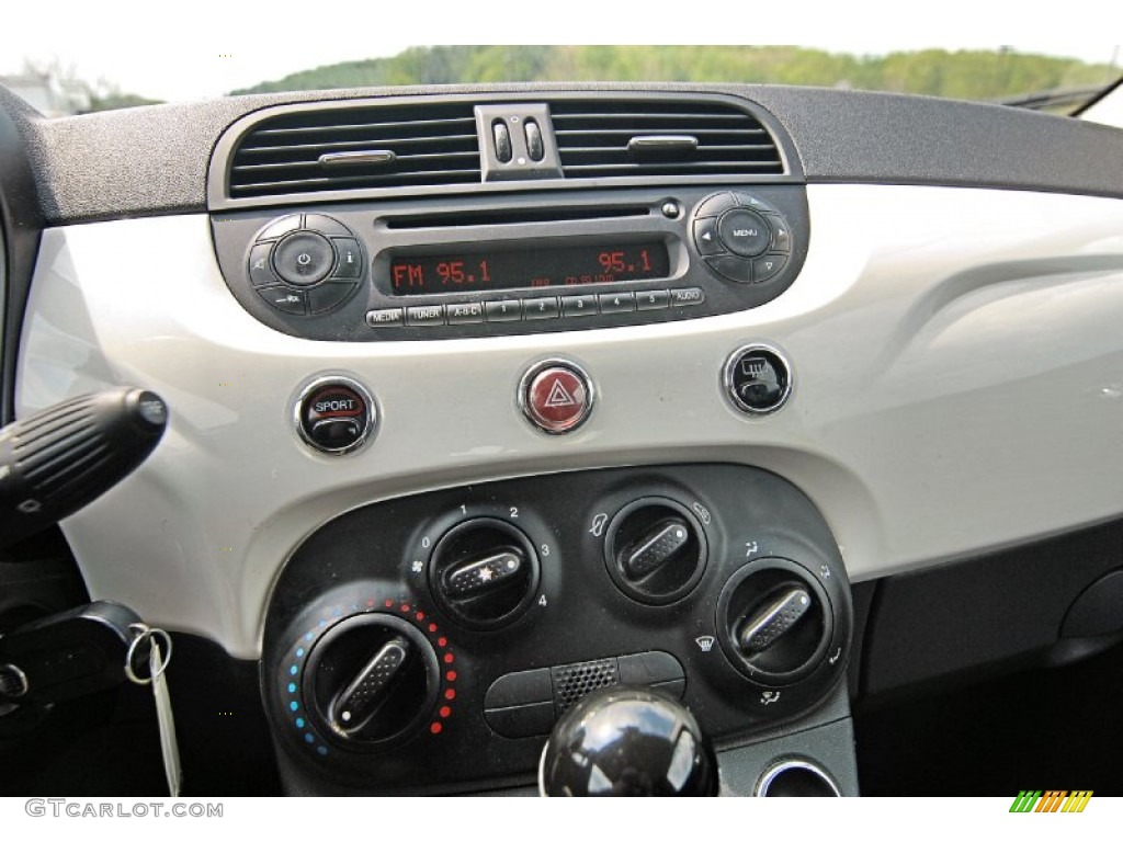 2012 Fiat 500 Pop Controls Photo #81210833