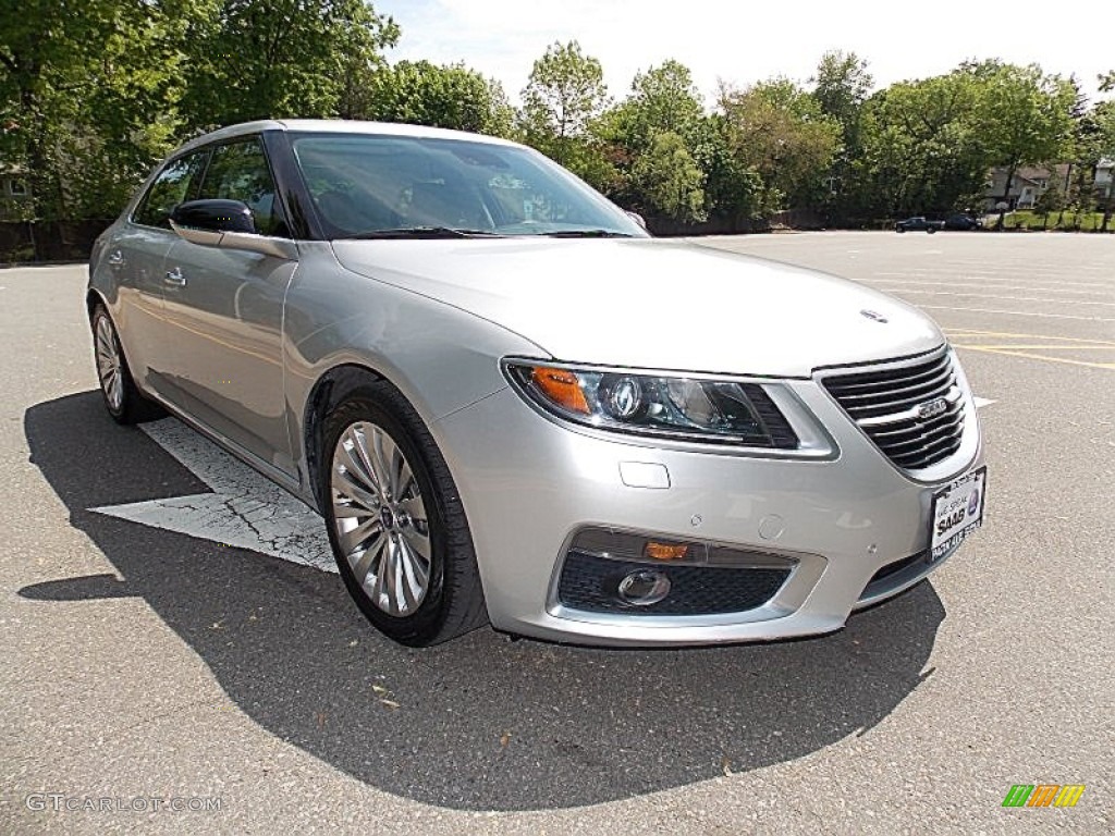 Diamond Silver Metallic 2011 Saab 9-5 Aero XWD Sedan Exterior Photo #81212402