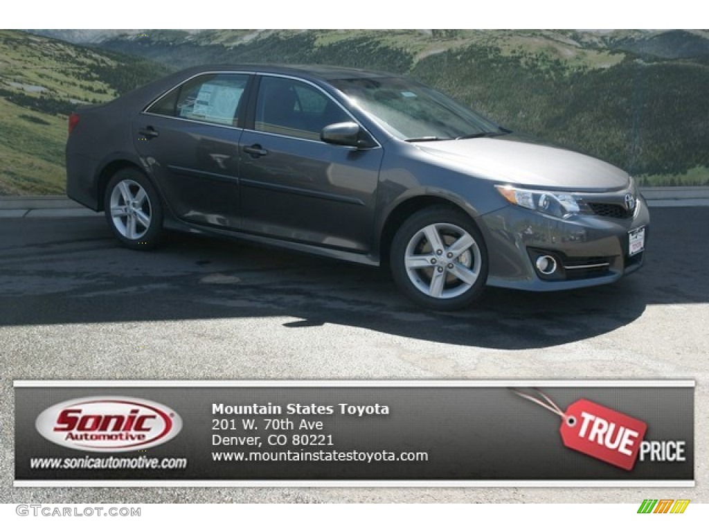 2013 Camry SE - Magnetic Gray Metallic / Black/Ash photo #1